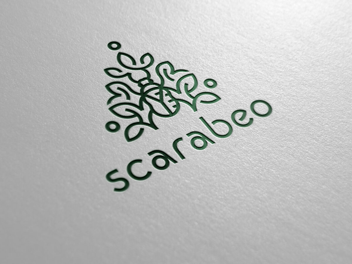 Logo-Mockup-scarabeo-base